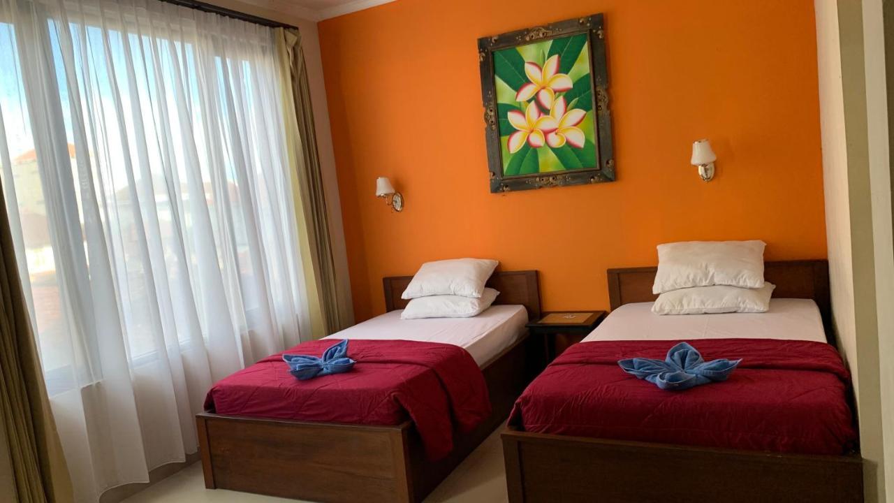 Taxa Uma 3* Kuta (Bali)