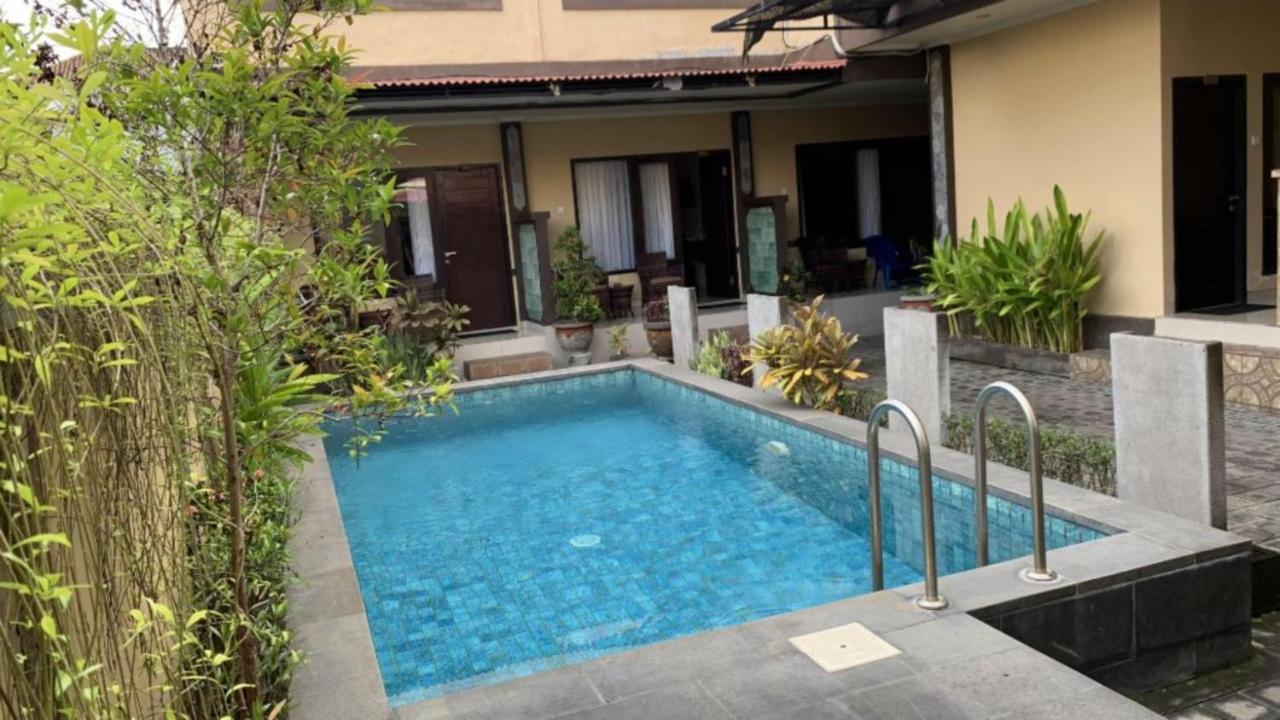 Guest house Taxa Uma 3*