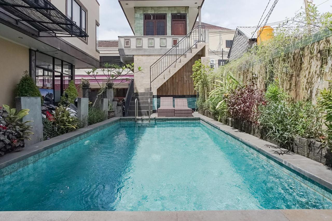 Taxa Uma 3* Kuta (Bali)